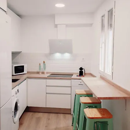 San Pedro Parking Gratis Coche Mediano Apartmán Córdoba