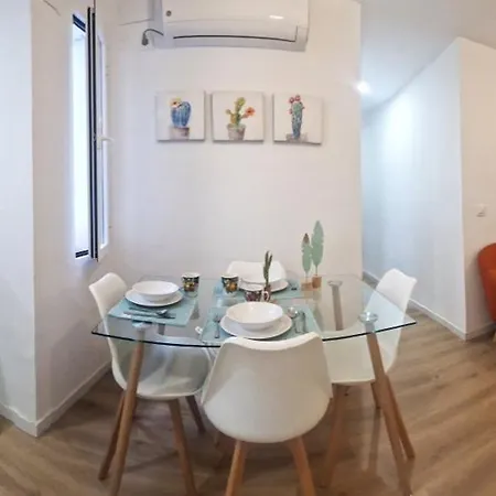 San Pedro Parking Gratis Coche Mediano Apartment *