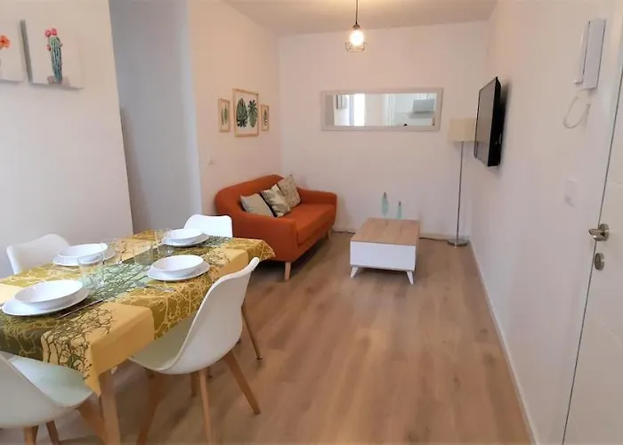 San Pedro Parking Gratis Coche Mediano Кордова